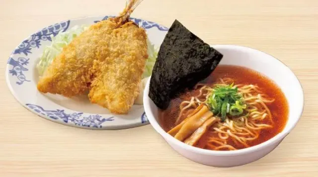 アジフライ醤油(小)ラーメンセット(バーミヤン)