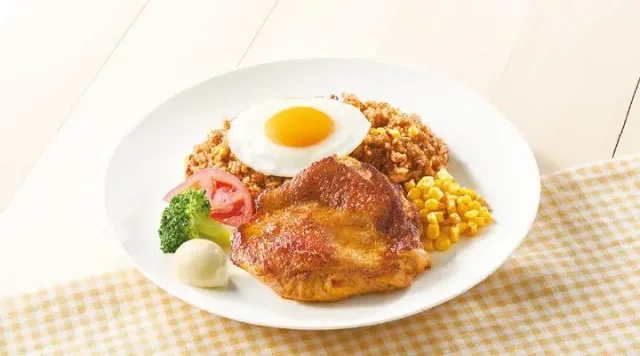 タンドリーチキン&メキシカンピラフ+目玉焼き(ジョナサン)