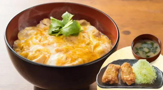 親子丼&から揚げ・味噌汁セット(から好し)