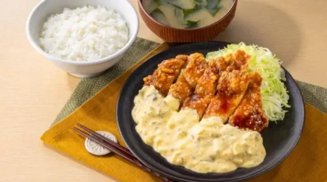 大判チキン南蛮定食(から好し)