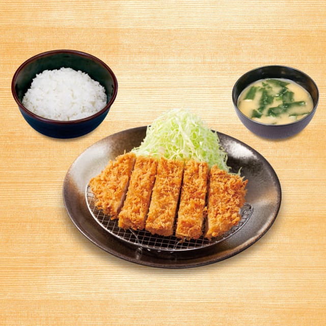 ロースかつ定食(松のや)