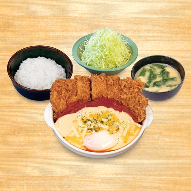 チーズうまトマジャンボチキンかつ定食(松のや)