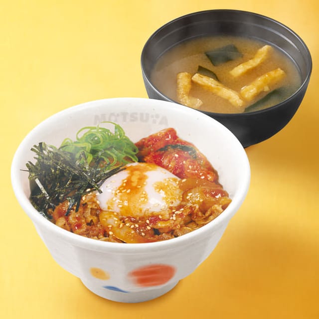 牛ビビン丼 小盛（松屋）