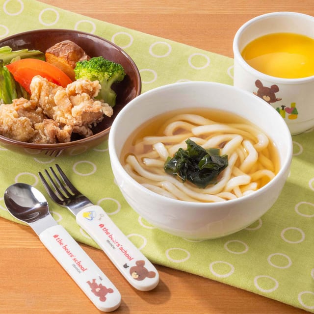 お子様うどんと唐揚げ(鶏の竜田揚げ)（大戸屋）