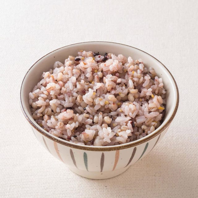 五穀ご飯 大盛り(300g)（大戸屋）