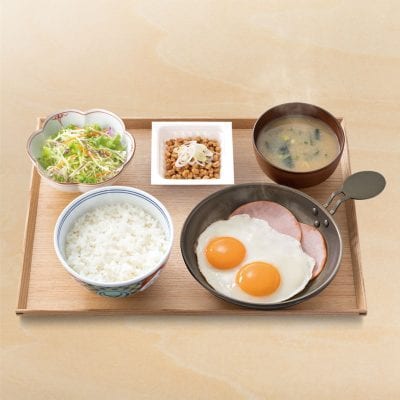 Wハムエッグ納豆定食（吉野家）