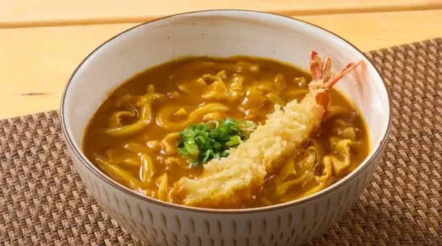 夢庵特製豚カレーうどん上海老天付き(夢庵)