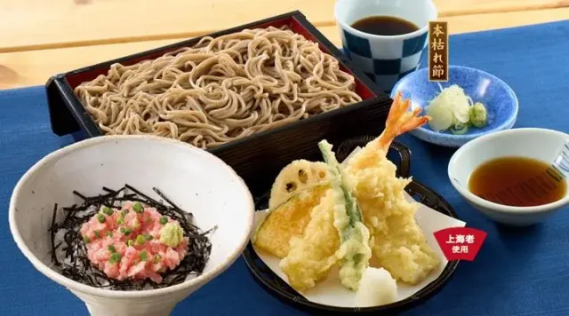 天せいろそばと小ねぎとろ丼(夢庵)