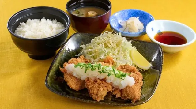 ひれかつおろしポン酢ランチ（夢庵）