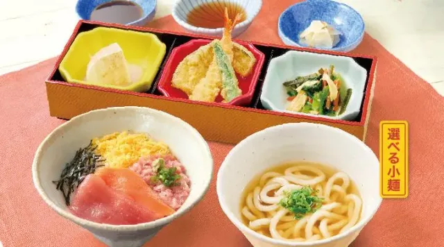 お楽しみ膳（小まぐろサーモン丼）（夢庵）