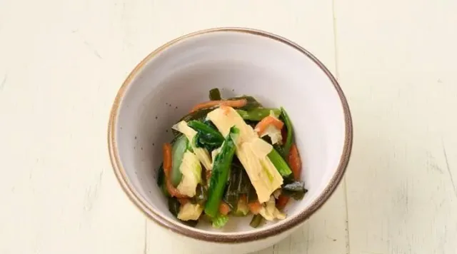 小松菜と湯葉の昆布和え(夢庵)