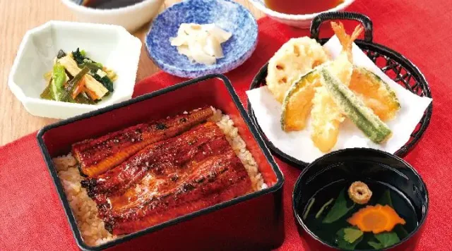 うな重小天ぷら膳(お吸い物・お新香付・小鉢付)(夢庵)
